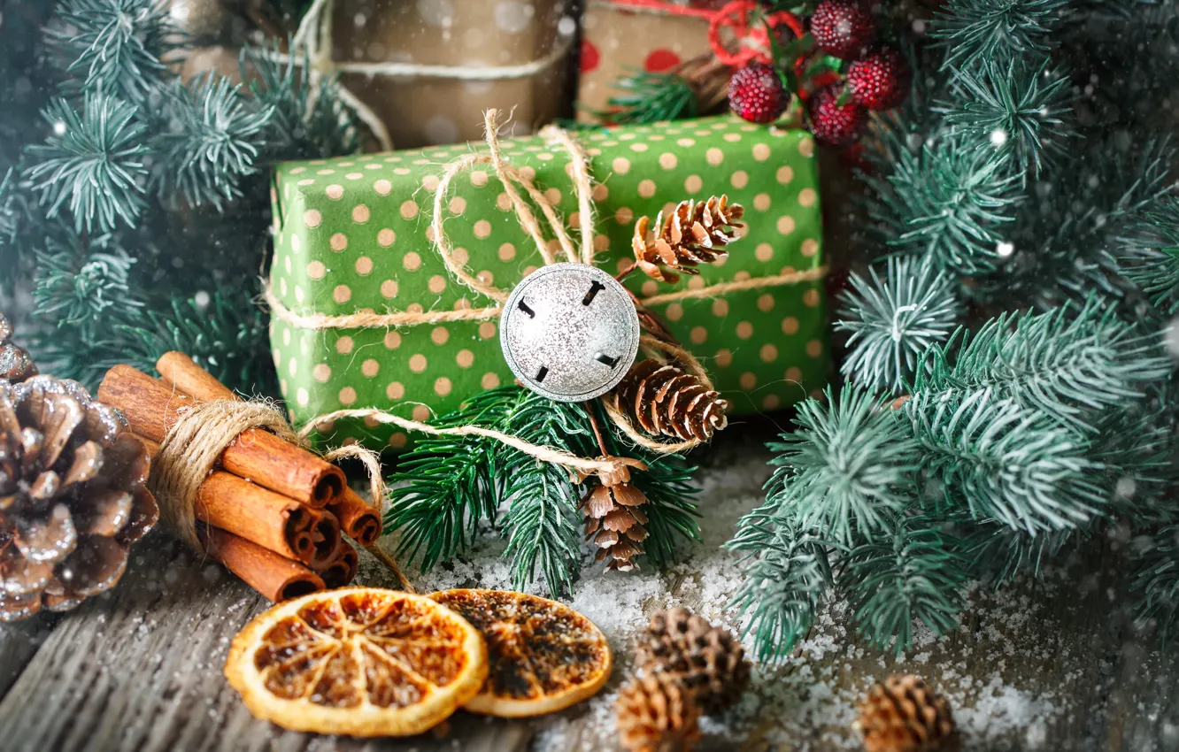 Фото обои снег, украшения, Новый Год, Рождество, подарки, christmas, balls, wood, winter, snow, merry, decoration, gift box, …