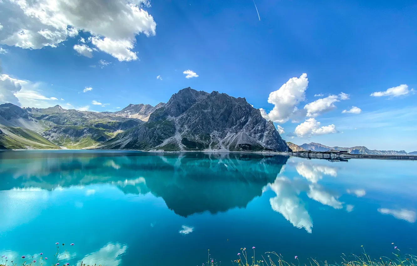 Фото обои горы, озеро, отражение, Австрия, Альпы, Austria, Alps, Lüner Lake, Озеро Люнерзе, Lünersee