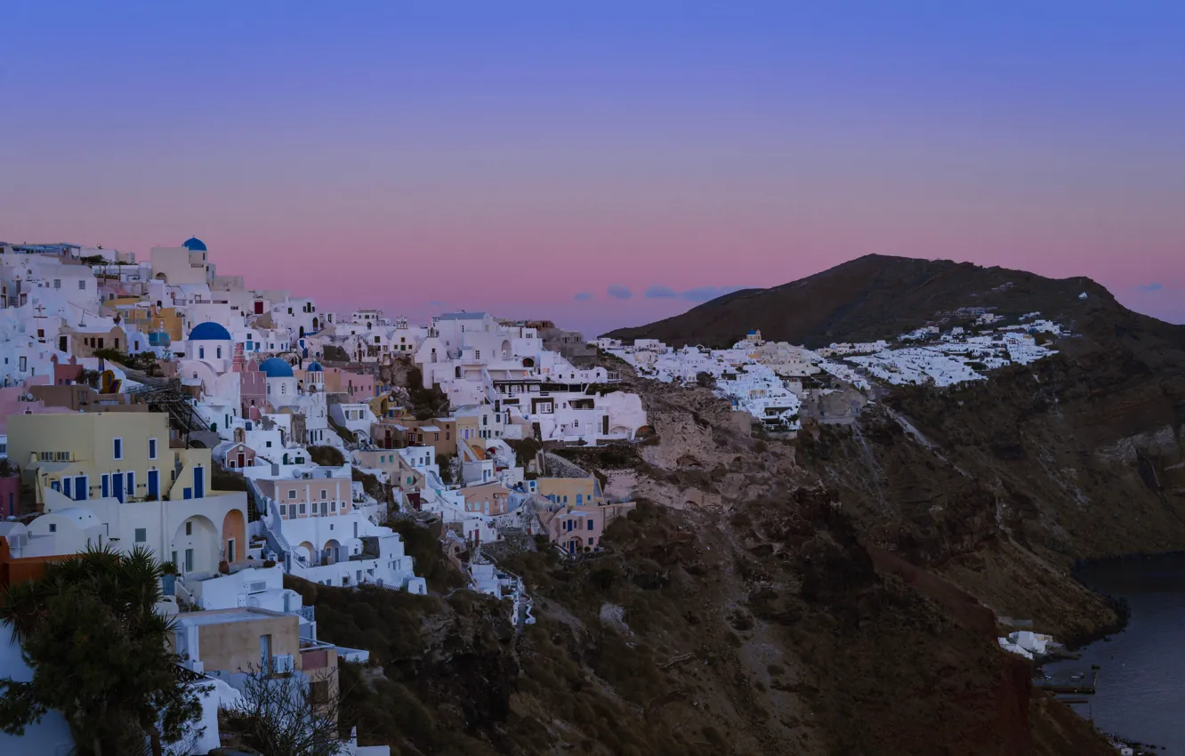 Фото обои море, пейзаж, закат, город, скалы, побережье, здания, дома, вечер, Санторини, Греция, Santorini, Oia