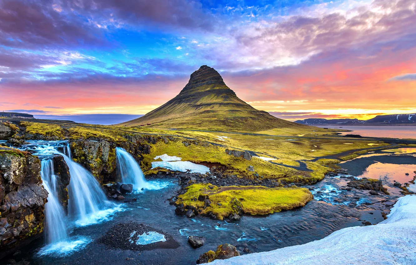 Фото обои берег, гора, водопад, Исландия, Киркьюфетль
