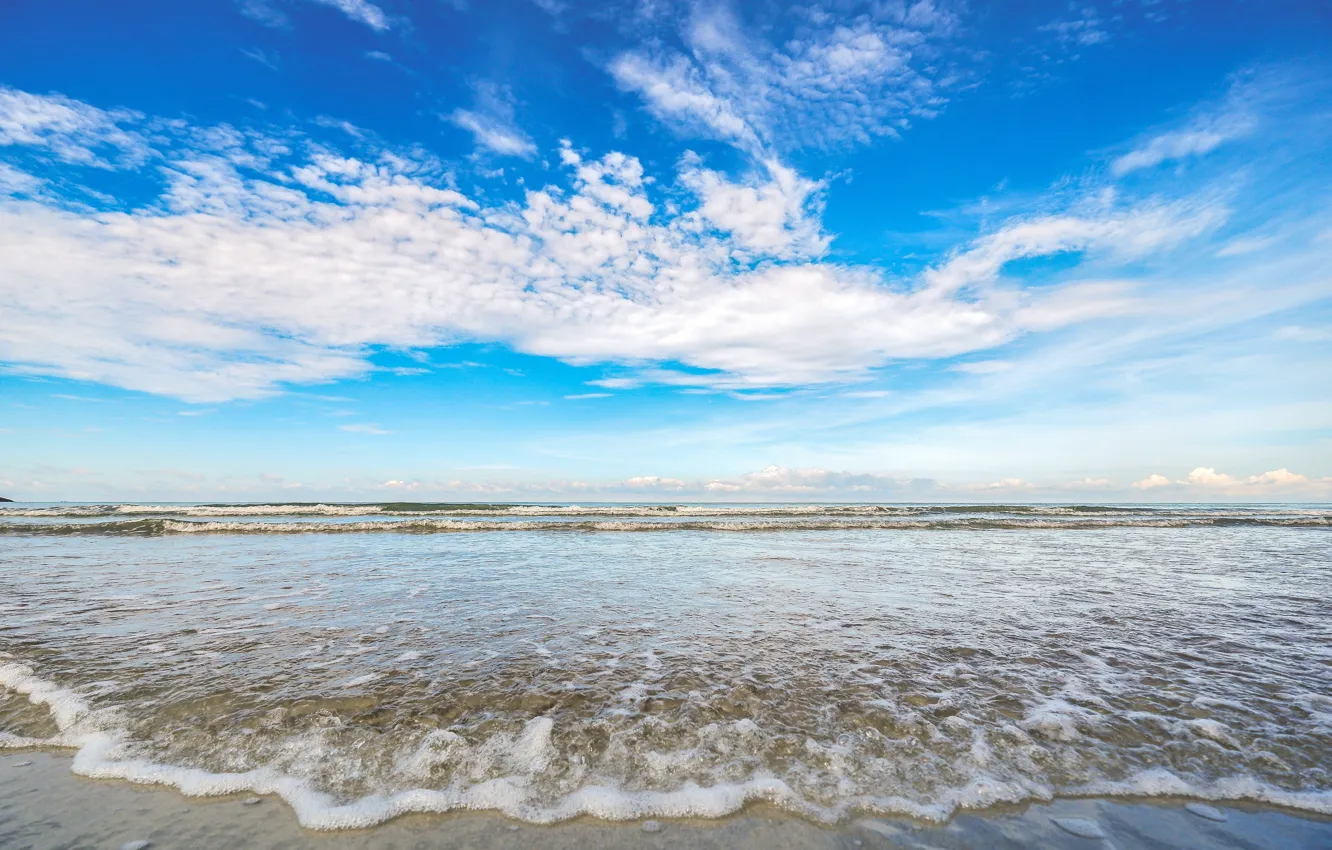 Фото обои песок, море, волны, пляж, лето, небо, summer, beach, sea, blue, seascape, sand, wave
