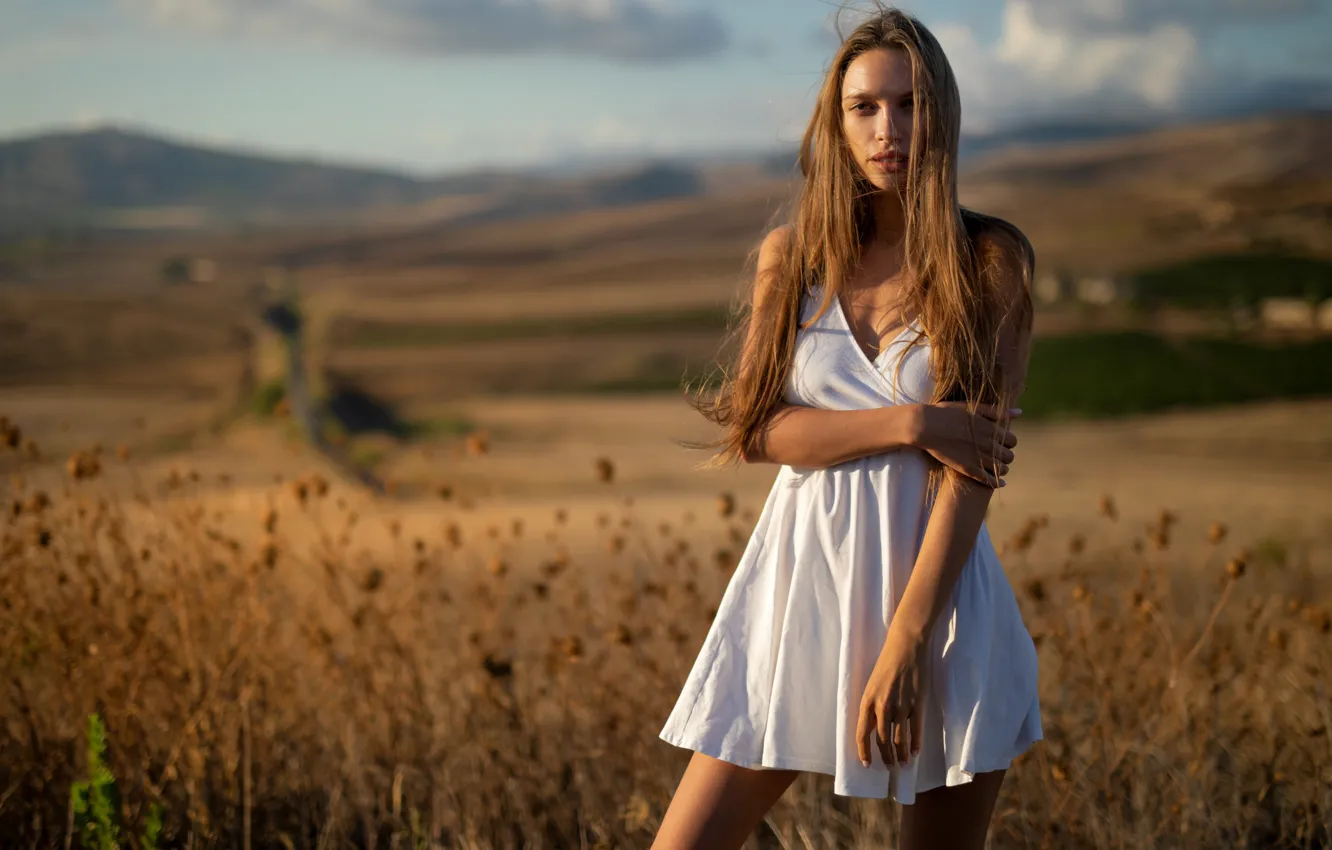 Фото обои Alina, field, nature, clouds, bokeh, blue sky, outside, sexy woman, countryside, posing, white dress, beautiful …