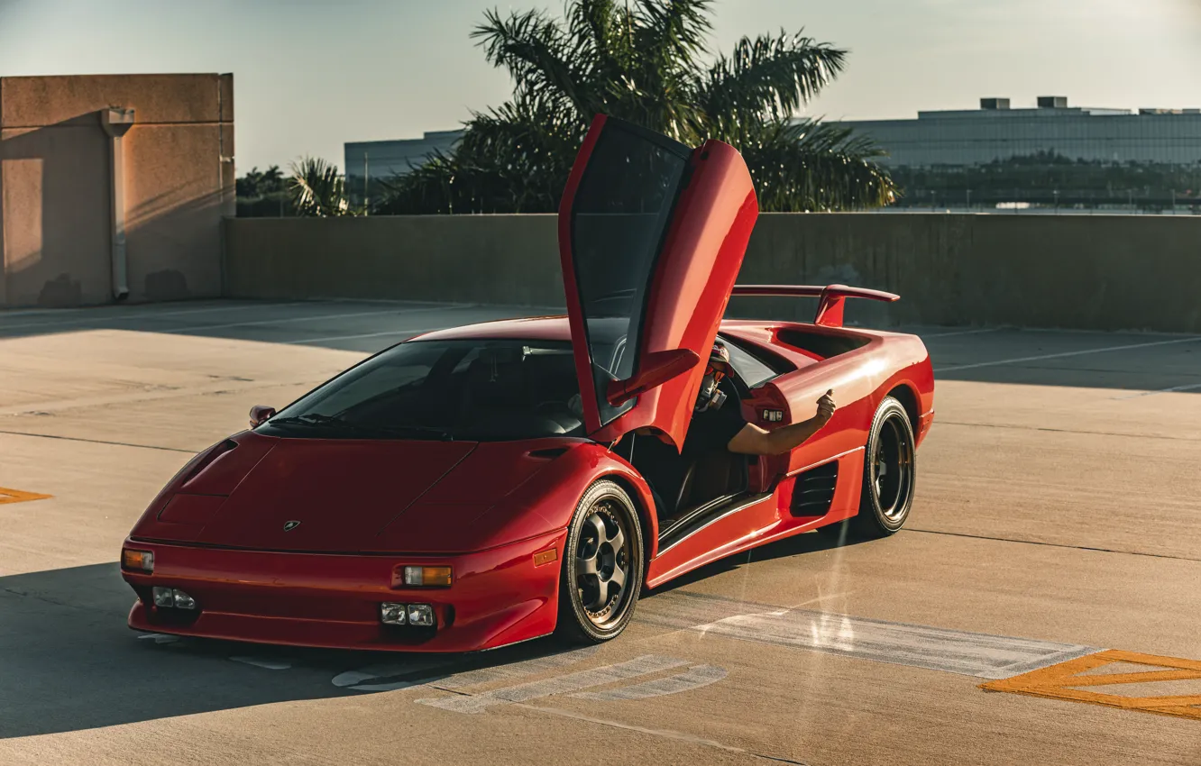 Фото обои Lamborghini, Red, Diablo, Door up
