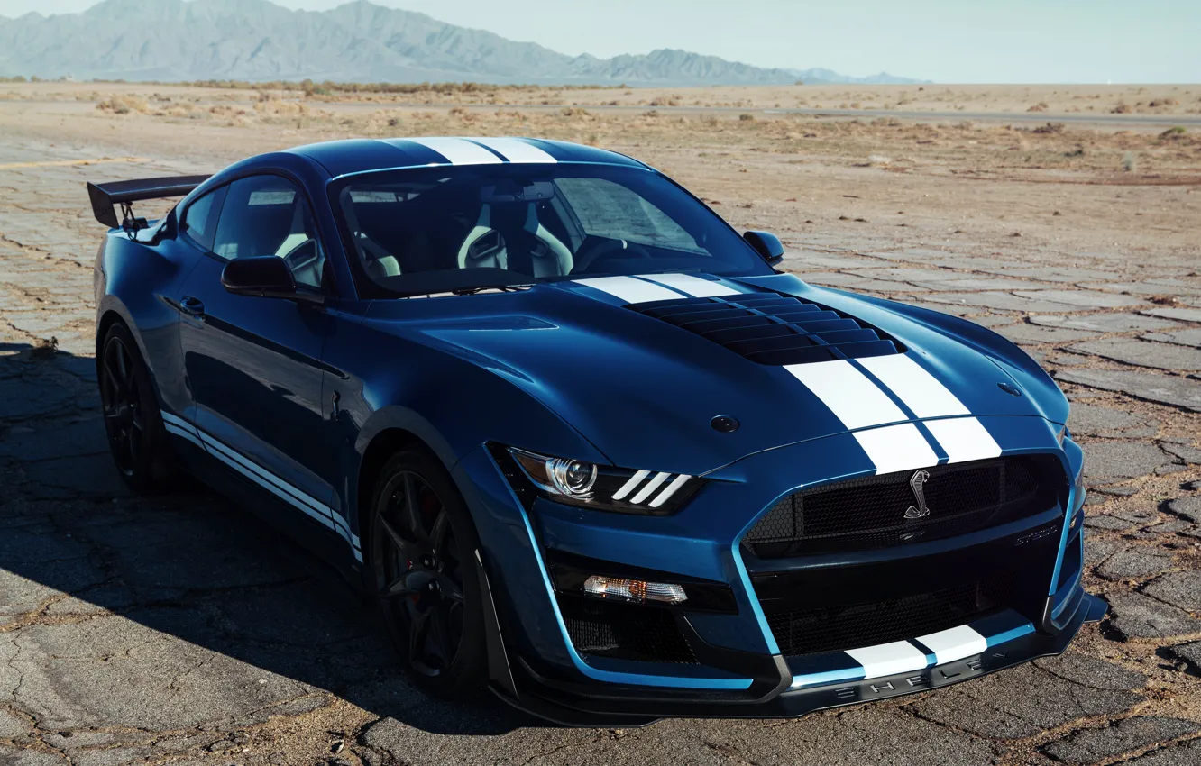 Фото обои синий, Mustang, Ford, Shelby, GT500, 2019, старый асфальт. 