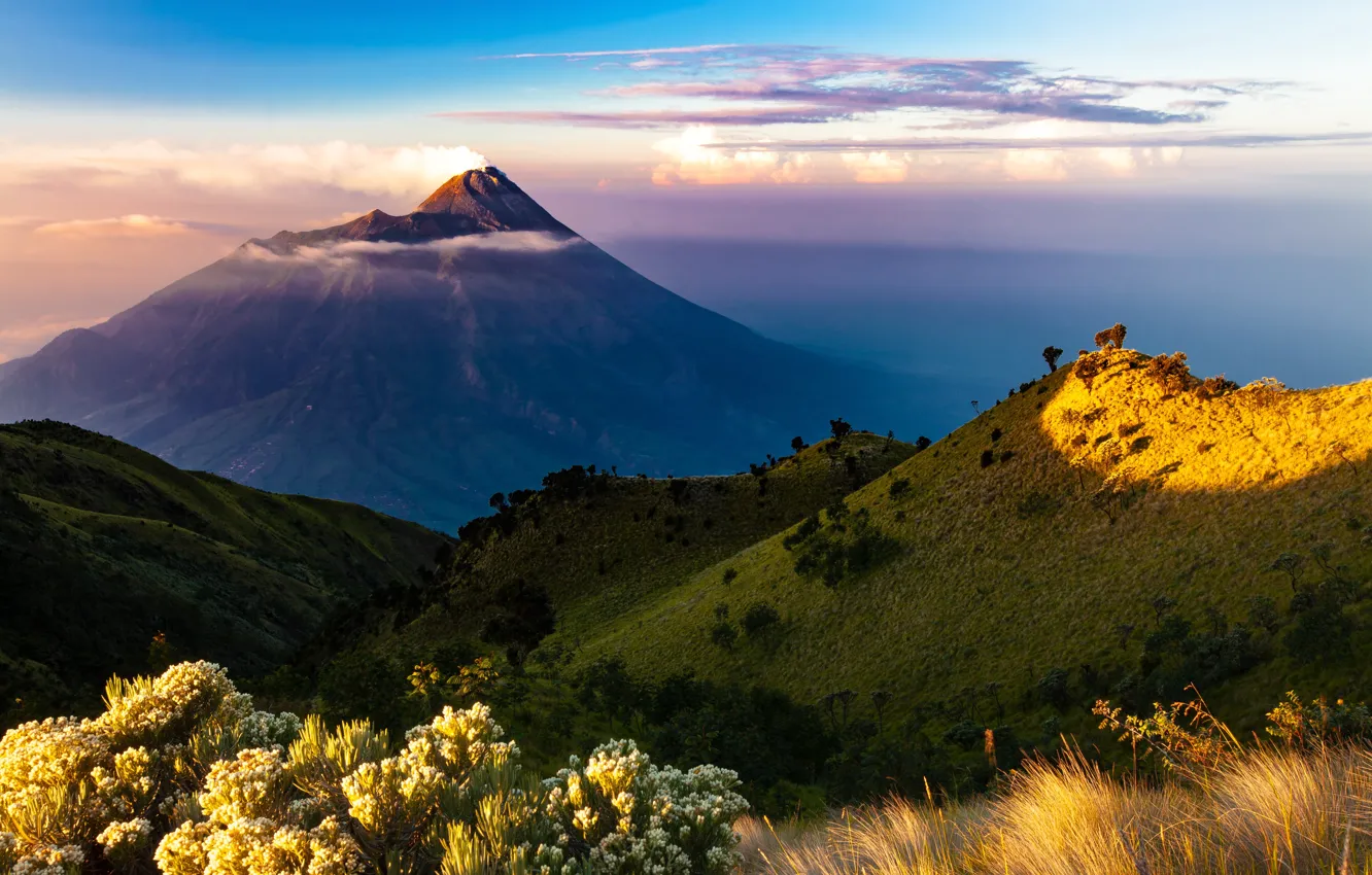 Фото обои sky, trees, landscape, nature, clouds, mountain, Indonesia, Java, volcano, Java island