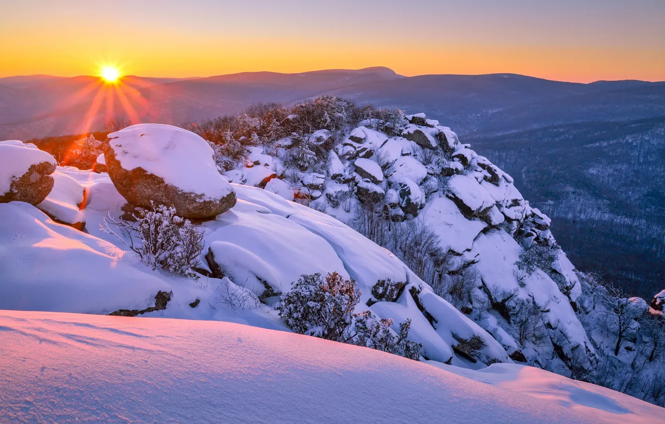 Фото обои зима, снег, закат, горы, сугробы, Virginia, Виргиния, Shenandoah National Park, Blue Ridge Mountains, Голубой хребет, …