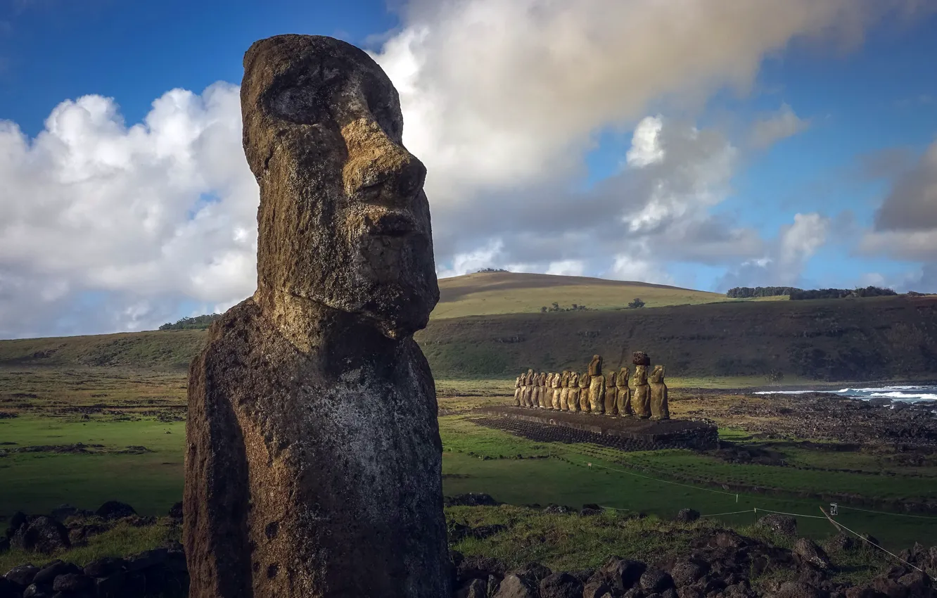 Фото обои Chile, Easter Island, Ahu Tongariki