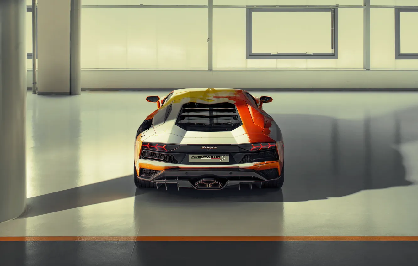 Фото обои Lamborghini, спорткар, вид сзади, выхлоп, Aventador S, Skyler Grey
