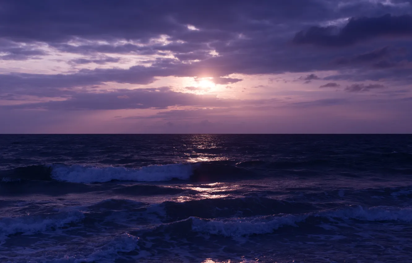 Фото обои волны, небо, солнце, облака, закат, природа, океан, вечер
