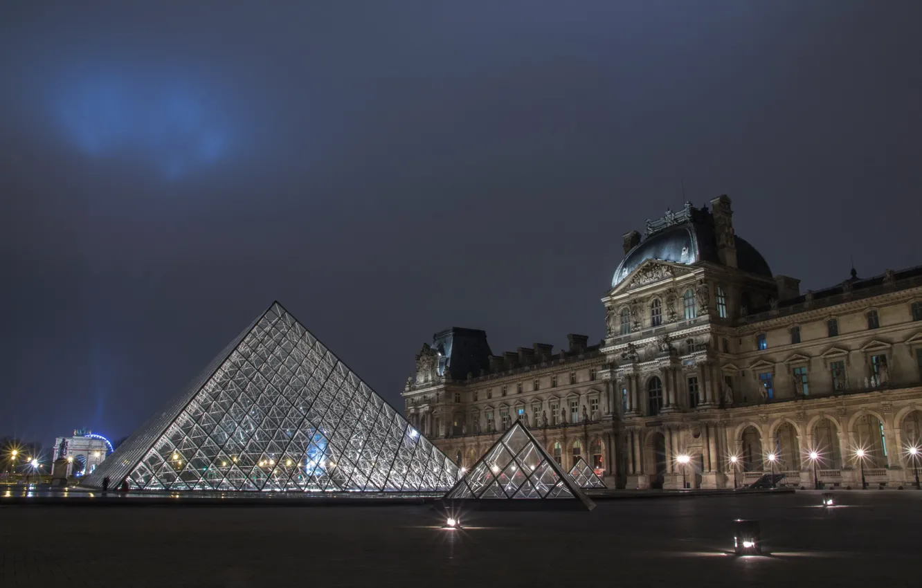 Фото обои фото, Франция, Дома, Ночь, Город, Музей, Лувр, площадь, Louvre Museum
