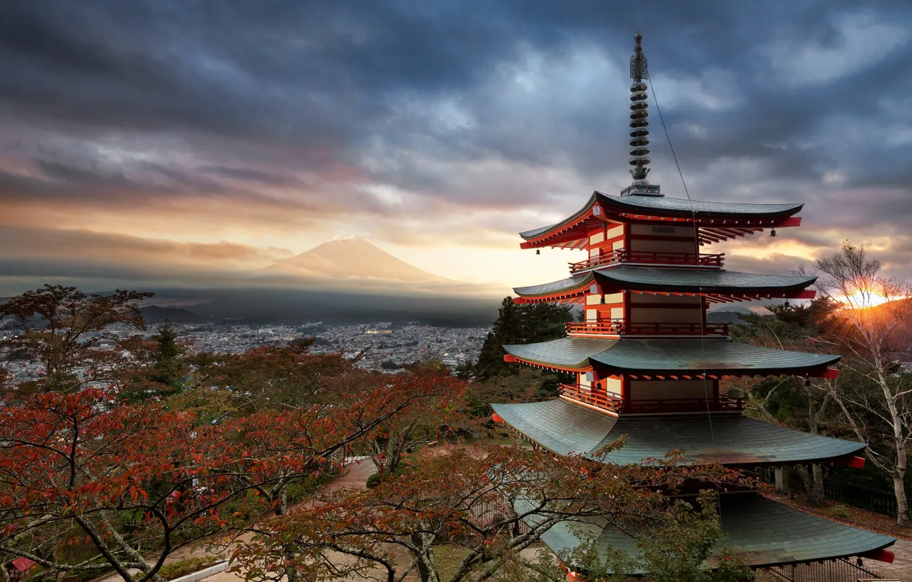 Буддийский храм Фудзияма