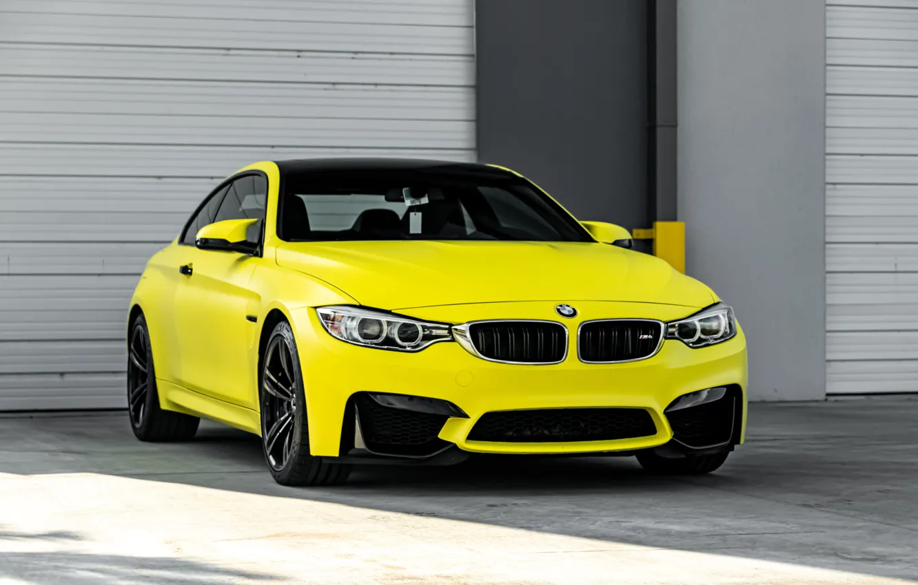 Фото обои BMW, Yellow, Face, F82