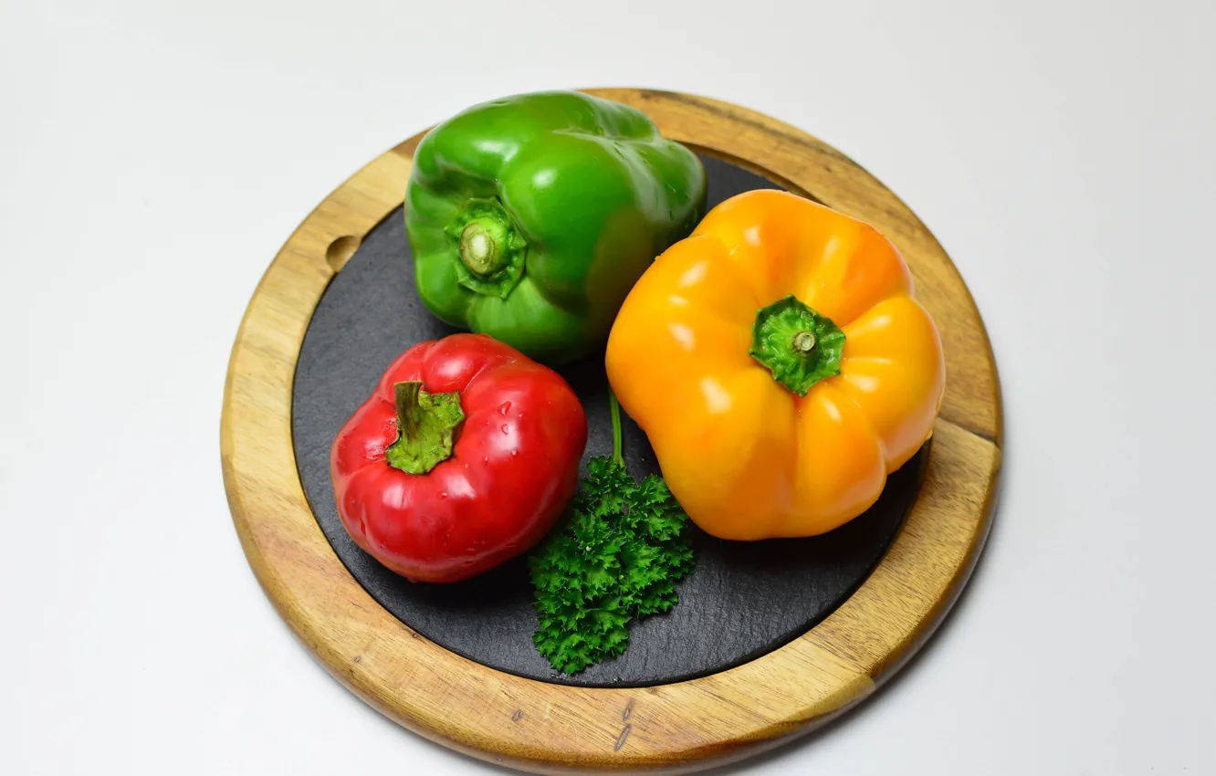Фото обои доска, трио, овощи, петрушка, болгарский перец