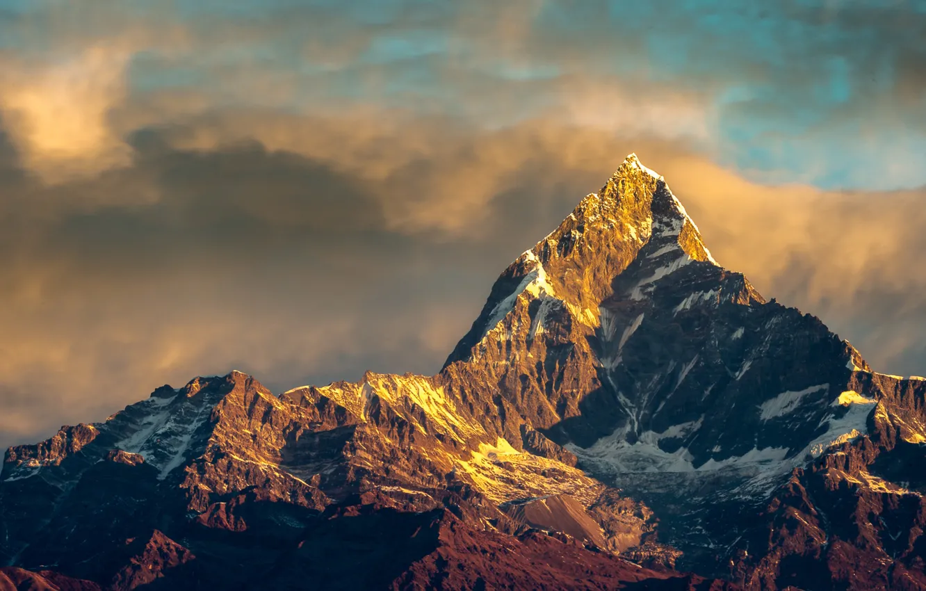 Фото обои небо, облака, снег, горы, тучи, природа, скалы, Гималаи, Непал, Аннапу́рна