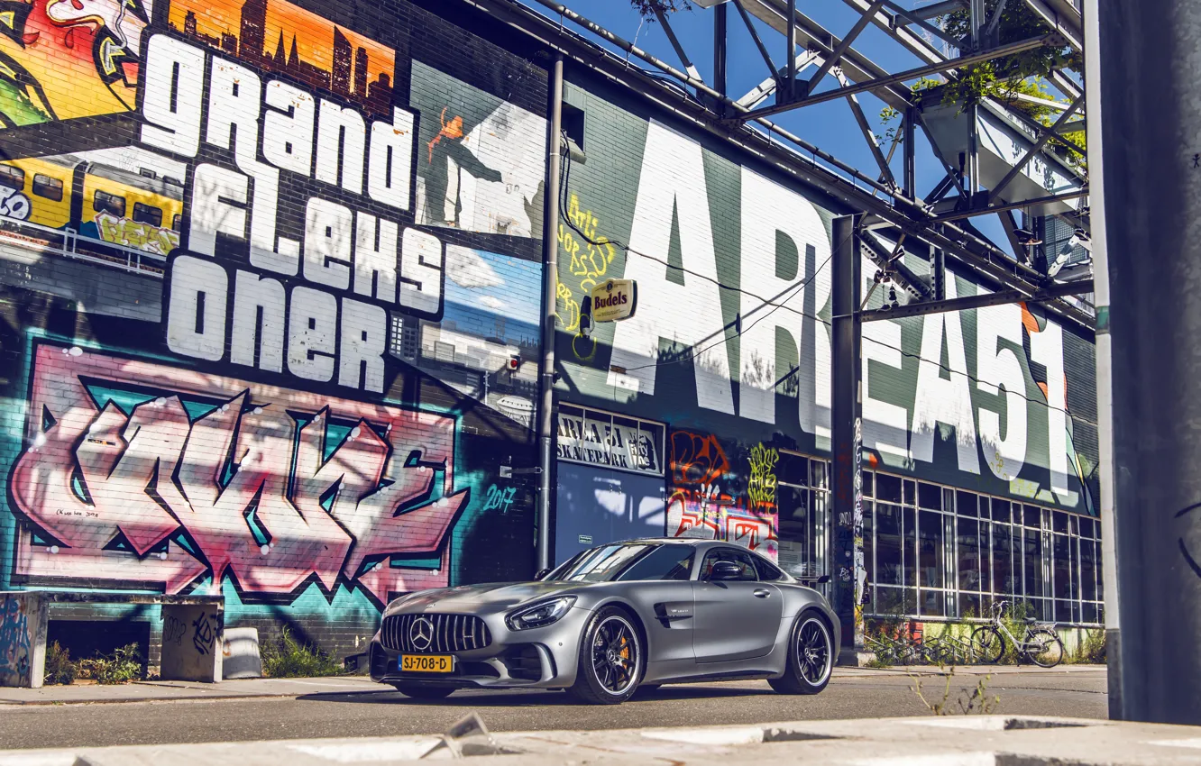 Фото обои GTR, Mercedes, AMG, Graffiti