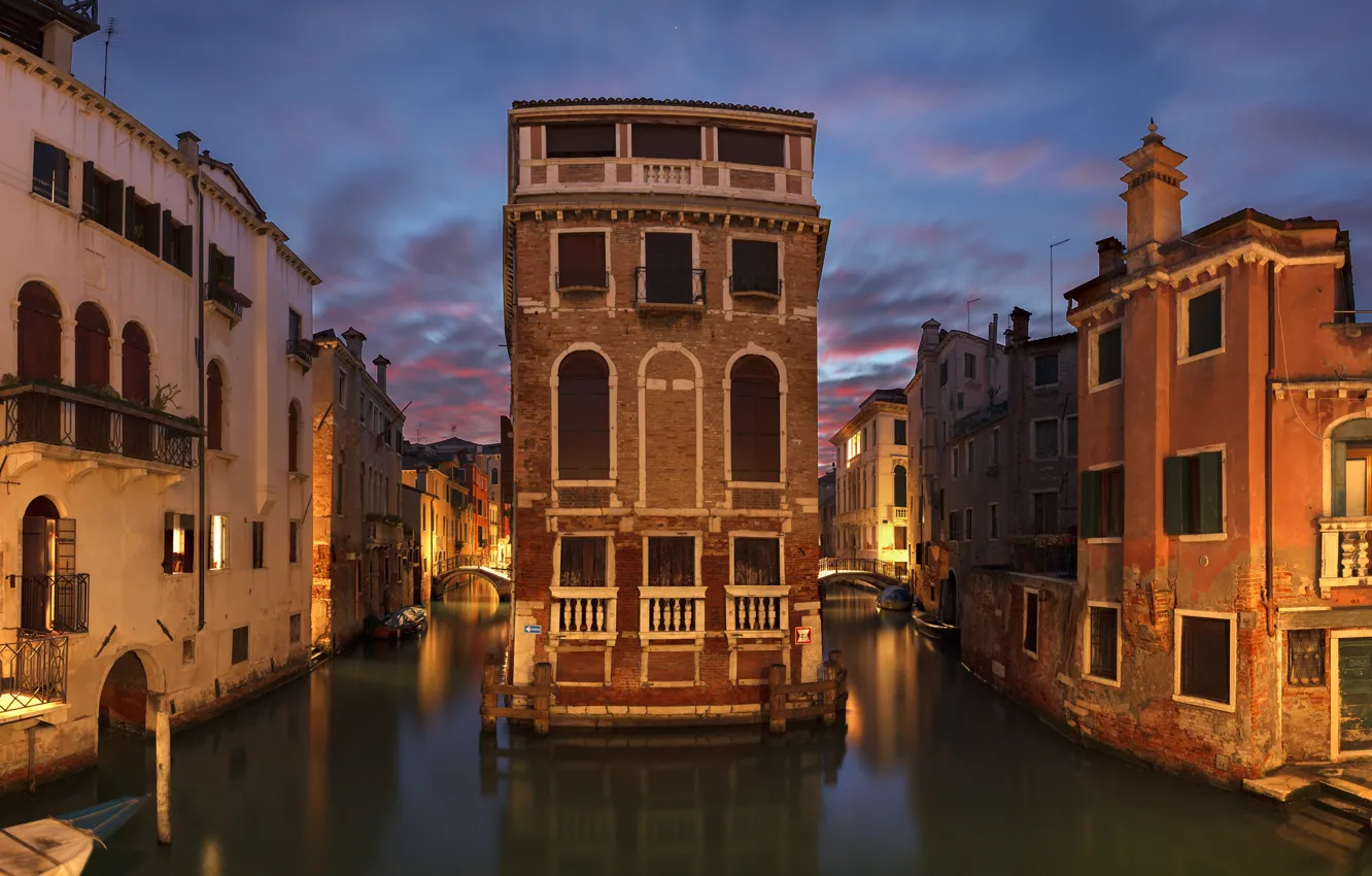 Фото обои ночь, город, дома, Италия, Венеция, канал, Igor Sokolovsky
