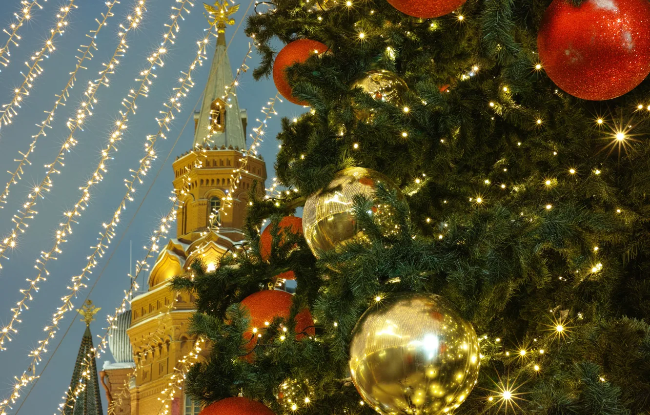 Фото обои шары, Рождество, Москва, Новый год, ёлка, Россия, Красная площадь, гирлянды