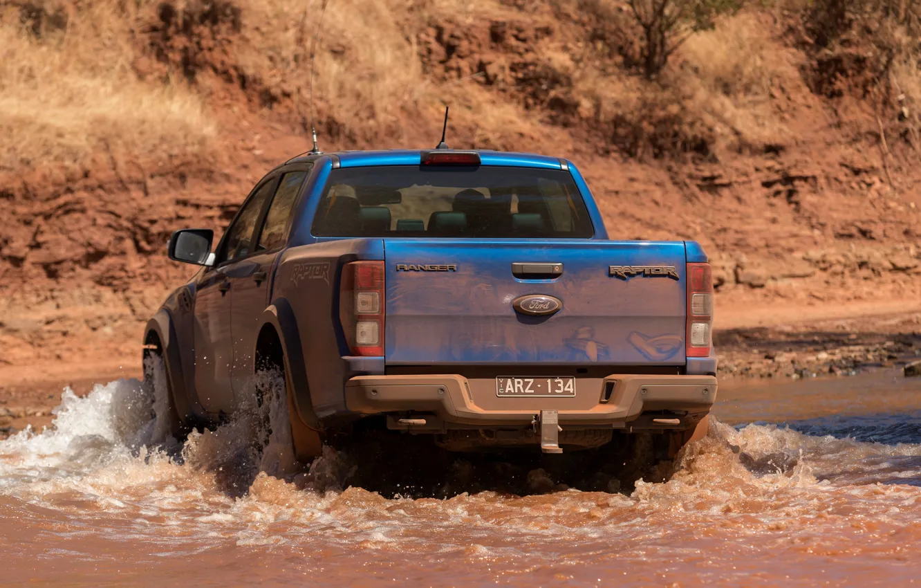 Фото обои синий, Ford, вид сзади, Raptor, пикап, водоём, 2018, Ranger