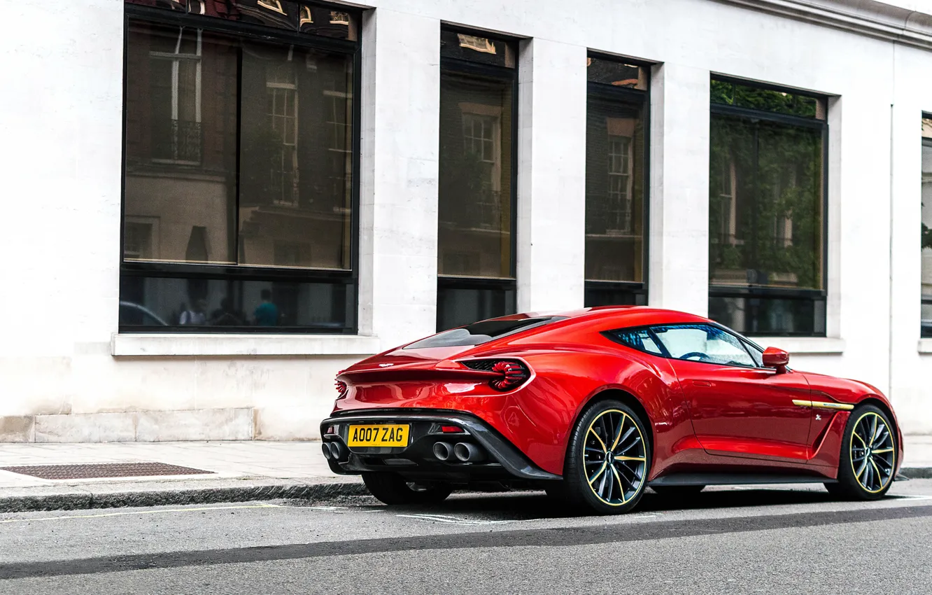 Фото обои красный, спорткар, Aston Martin Vanquish Zagato, Gran Turismо