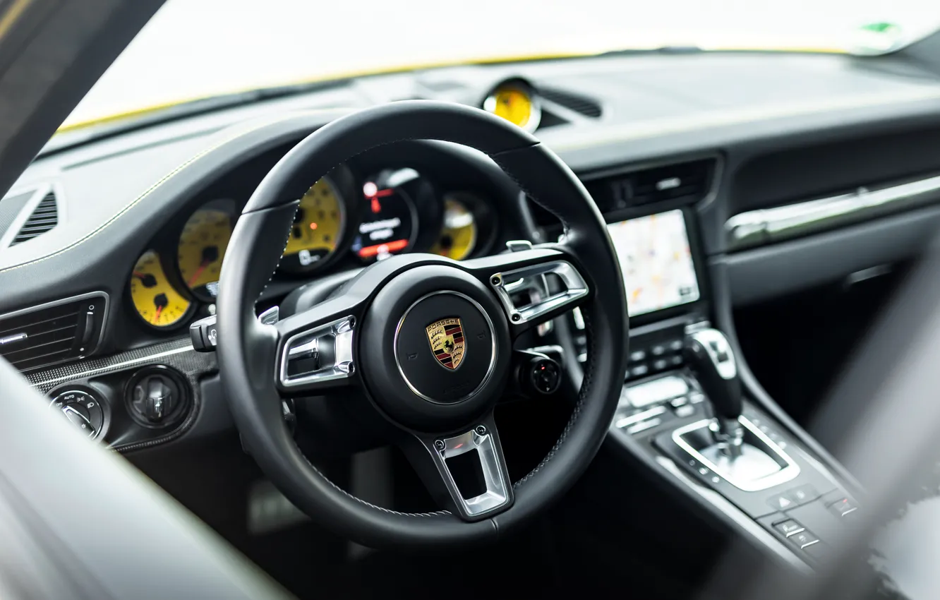Фото обои жёлтый, купе, 911, Porsche, приборы, руль, 991, Manhart, 911 Turbo S, 2020, 991.2, 850 л.с., …