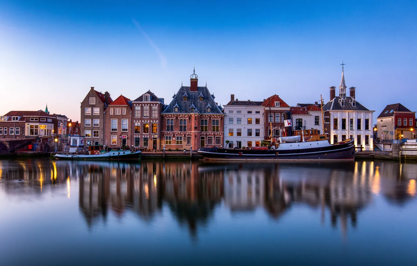 Фото обои отражение, река, лодки, Нидерланды, Maassluis, Maas river