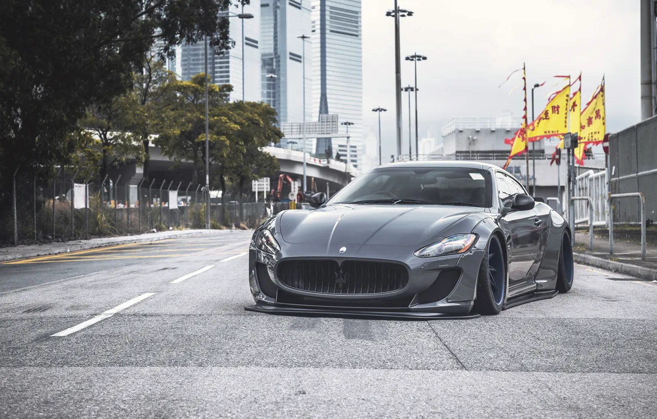 Фото обои Maserati, GranTurismo, Street, Grey, Road