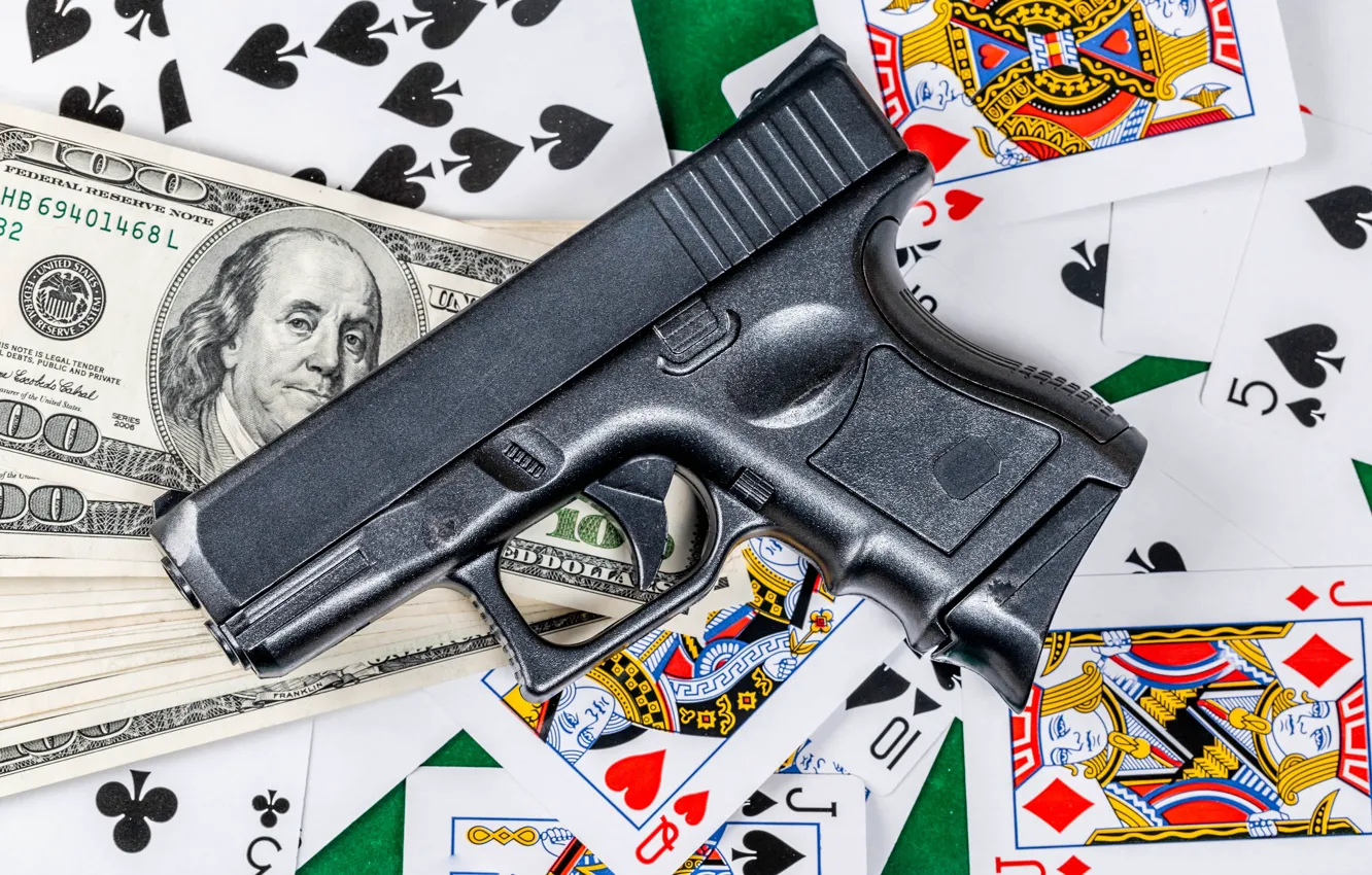 Фото обои карты, пистолет, деньги, доллар