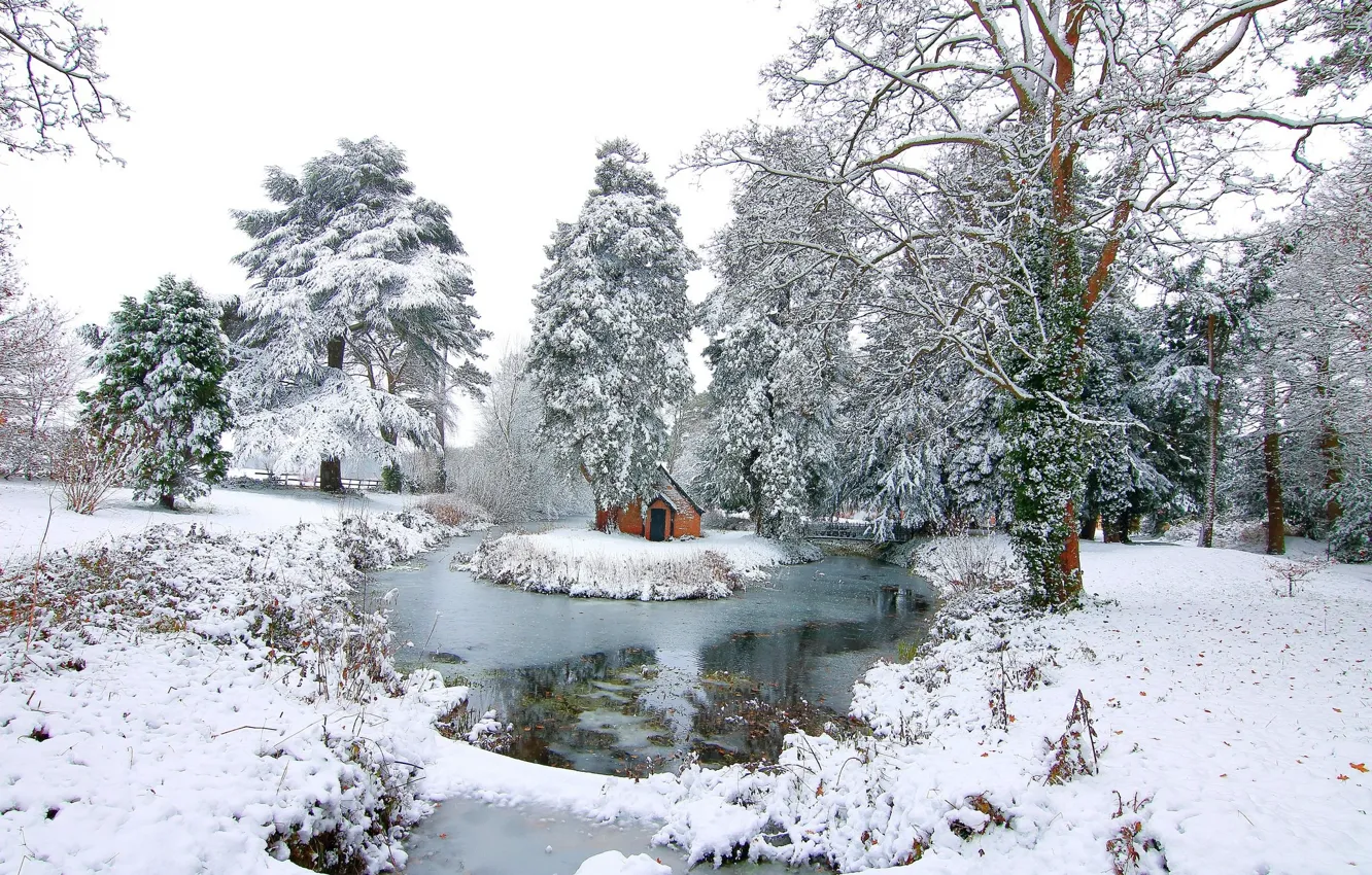 Фото обои зима, снег, пейзаж, природа, озеро, красота, домик, островок