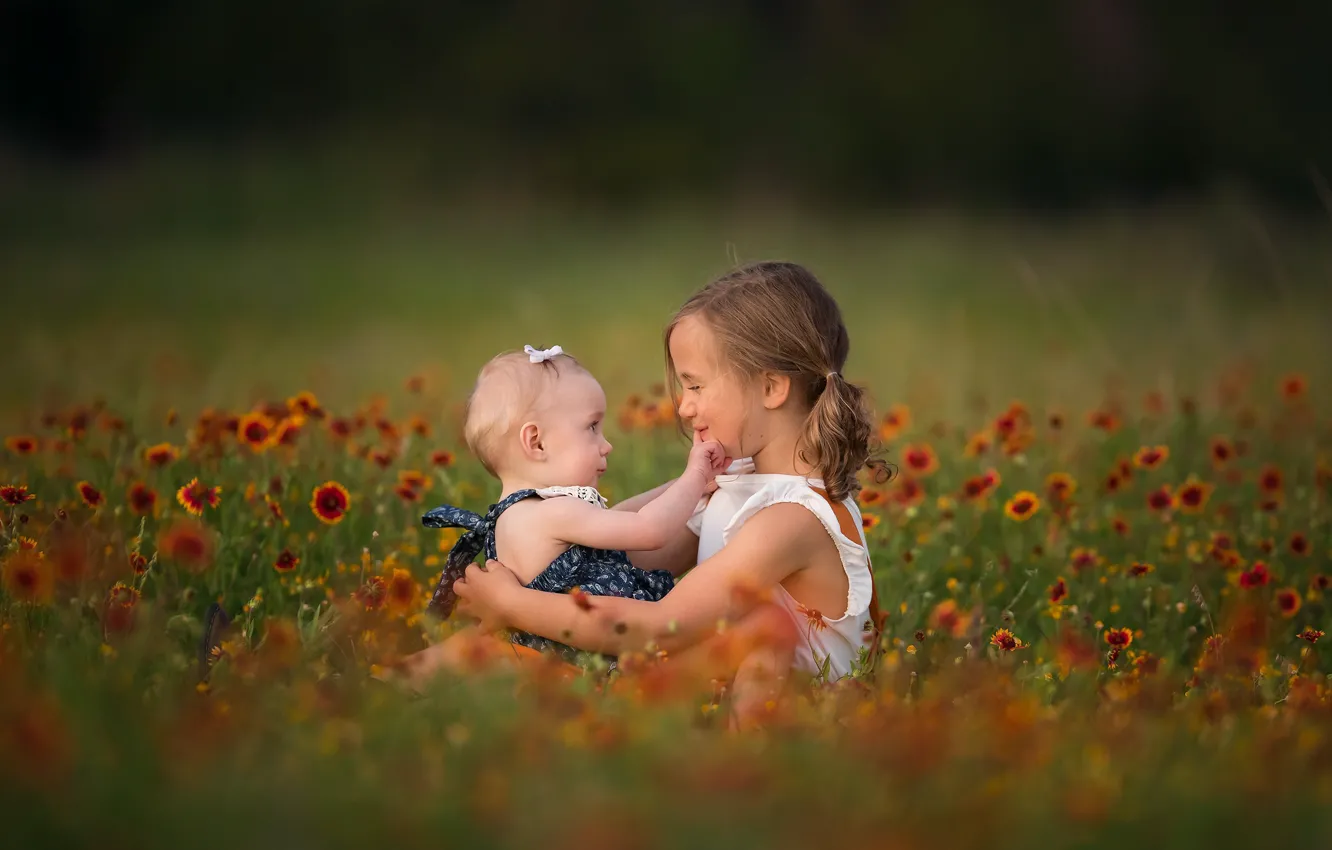 Фото обои цветы, природа, дети, девочки, травы, Lisa Holloway